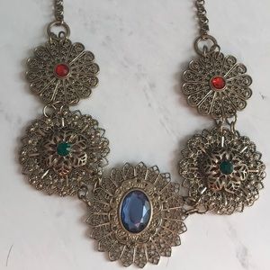Statement necklace